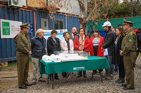 Gobierno pone la primera piedra de la nueva sub-comisaría San Luis de Peñalolén
