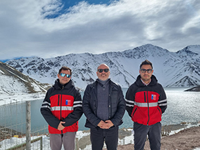 Un llamado al autocuidado al subir a la nieve realizó el Seremi MOP RM Jorge Daza