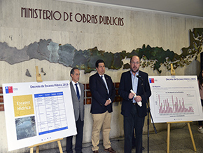 Ministro Moreno anuncia decreto de escasez hídrica para la primera sección del río Mapocho