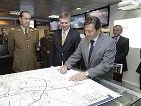 ministrogolborne_convenio_autopistas_robos_t